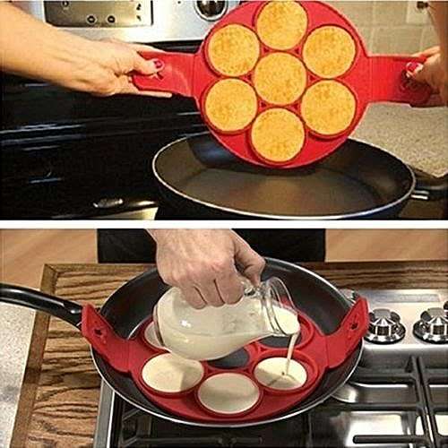Silicon Flipping fantastic pancakes maker