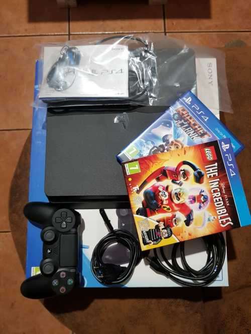 Ps4 slim