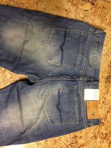 ***Guess Slimfit Vintage Jeans 30W  - HOT Bargain!!!***