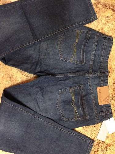 ***Guess Slim Straight Cut Jeans - 34 W - HOT Bargain!!!***