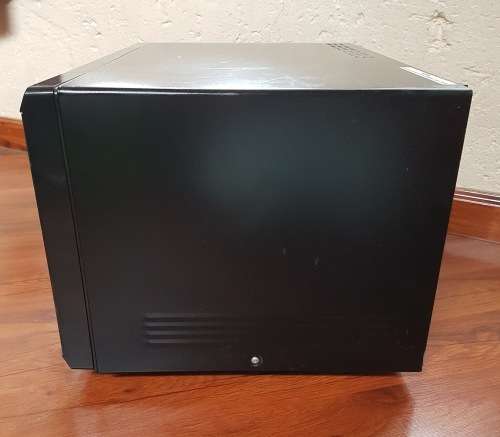 Russell Hobbs 28L Microwave black