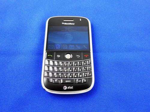 BlackBerry Bold 9000: Excellent
