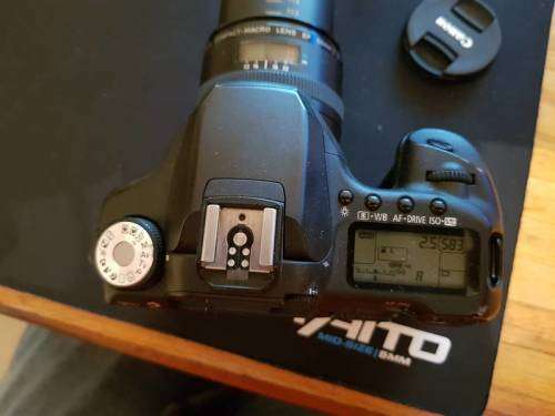 Canon 50D Dslr Body + Battery + Charger + memory card