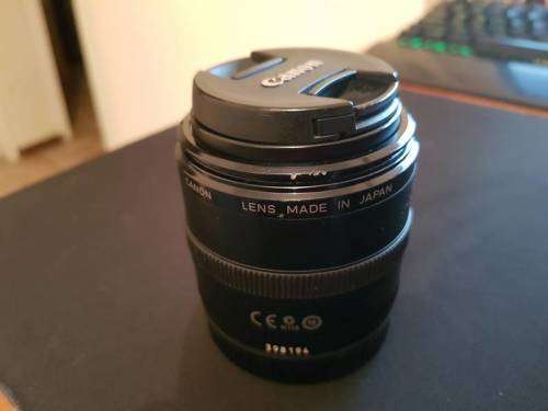 Canon 50 mm F2.5 Macro Lens