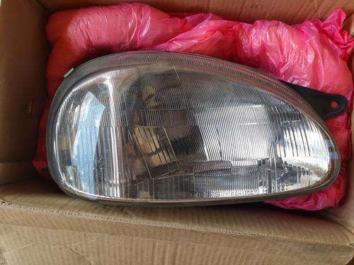 Opel Corsa Front right headlight (2000-up)