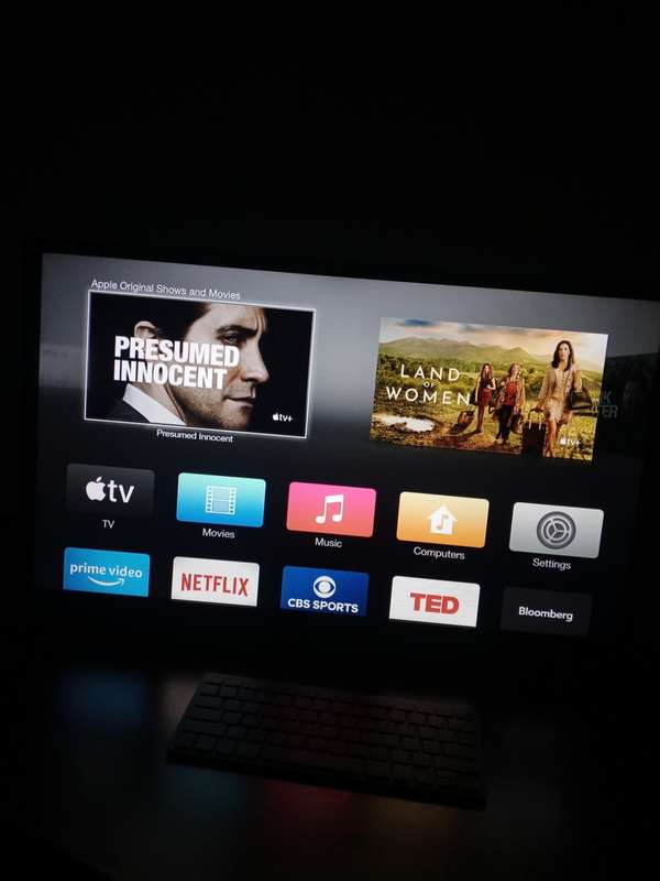 APPLE TV WITH BLUETOOTH KEYBOARD