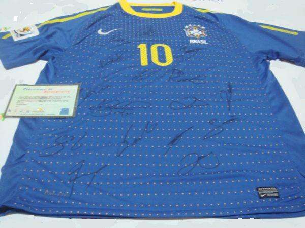 2010 WORLD CUP BRAZIL SQAUD SIGNED JERSEY with coa
