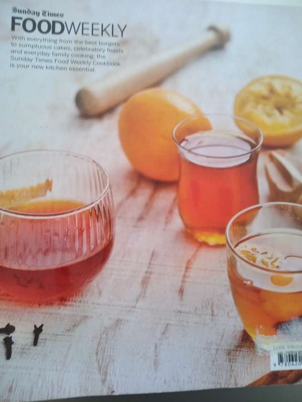 Sunday Times Cookbook (Soft Cover) Hilary Biller