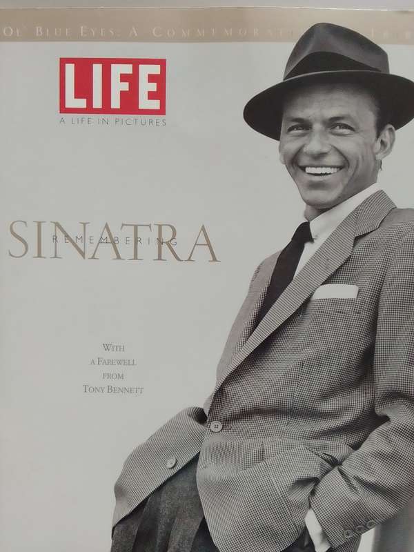 Remembering Sinatra (Soft Cover) A Life In Pictures
