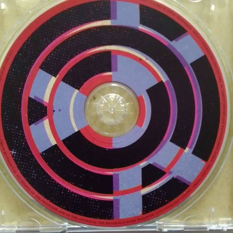 Chvrches (CD) The Bones Of What You Believe