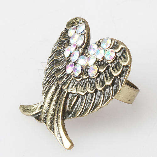 CRAZY RING SALE!! * Gold Tone Angel Wings & Diamante Adjustable Cocktail Ring *
