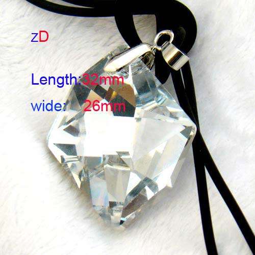 * Gorgeous Rare White Irregular Crystal Pendant Necklace *