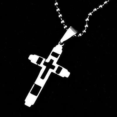 * Stainless Steel Cross Pendant Chain Necklace*