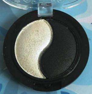 New Two Color Shimmer Smokey Eye Shadow Make up Palette 001