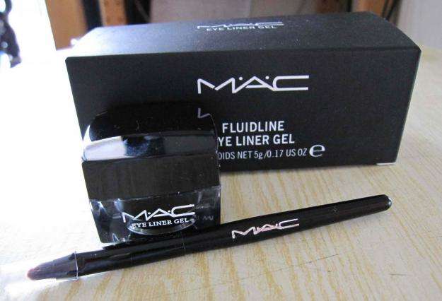 New! MAC Fluidline Eye Liner Gel in Black