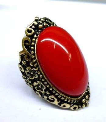 * Vintage Bronze Red Gemstone Adjustable Cocktail Ring *