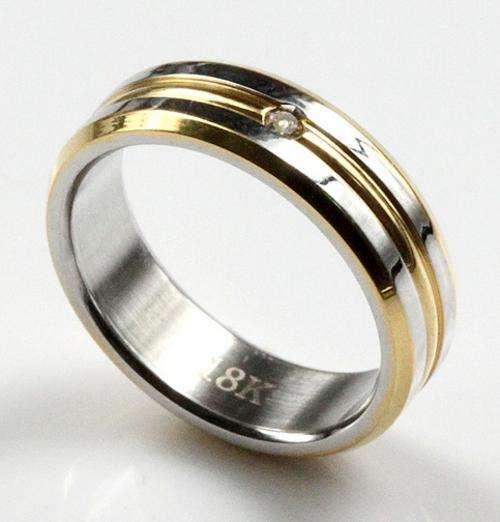 * Stainless Steel & 18k Gold Inlay with Zircon Ring Band Size 10 / T *