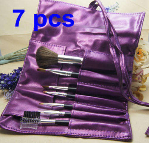 7 x Professional Makeup Cosmetic Brushes & Pouch