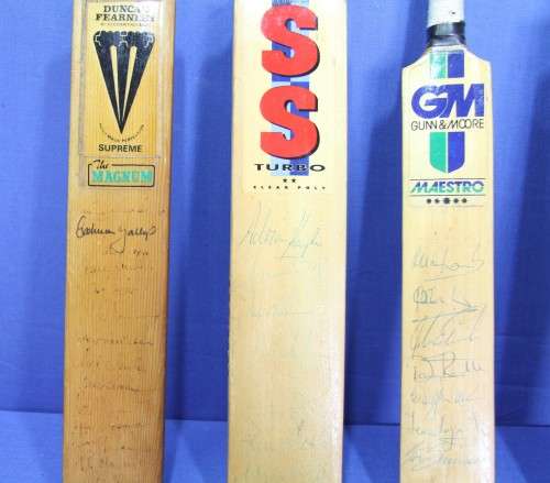 4 Mini Cricket Bats unknown signatures