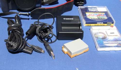Canon EOS  450 D camera with lots of extras. See description.FREE CANON EOS 50 D CAMERA with Battery