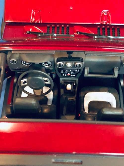 ON SALE!!! Large Jeep BJ 40 1:18 Diecast Collectable Model Car