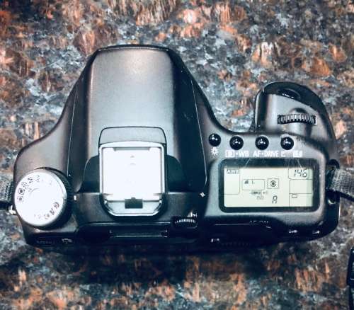 Canon EOS  450 D camera with lots of extras. See description.FREE CANON EOS 50 D CAMERA with Battery