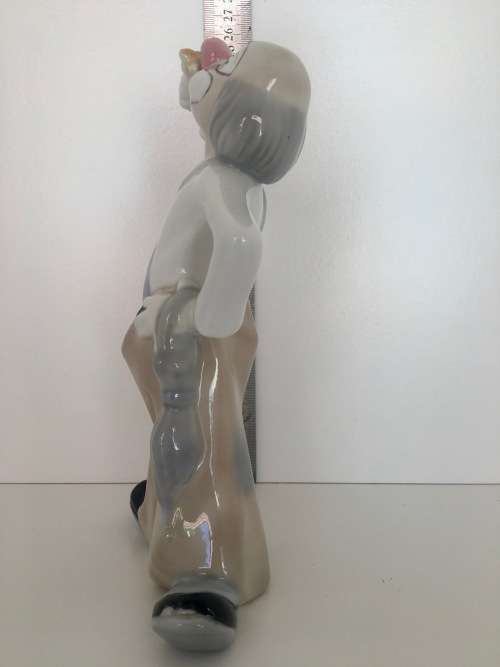 Stunning Tengra Spain hand made Clown with Umbrella
