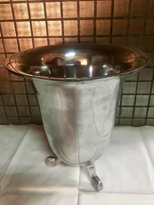Lovely Wine Cooler - Styled SIMILAR to Carrol Boyes