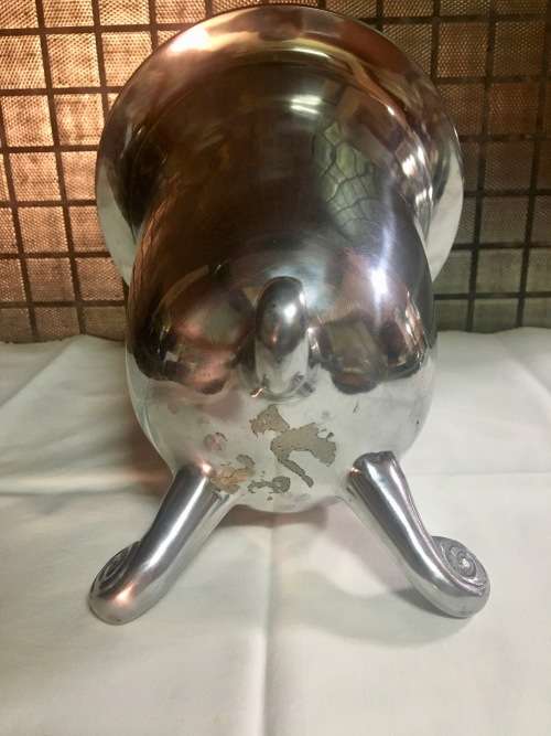 Lovely Wine Cooler - Styled SIMILAR to Carrol Boyes