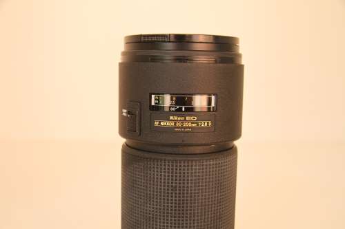 Nikon ED 80 - 200mm 1:2.8 D Zoom Lens