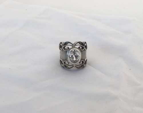Stunning Large Sterling Silver Ladies Ring - One of a Kind - 15g