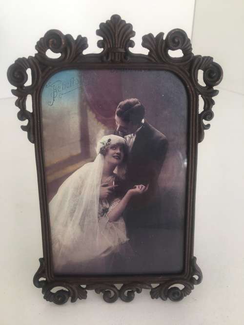 Antique Style Metal Photo Frame