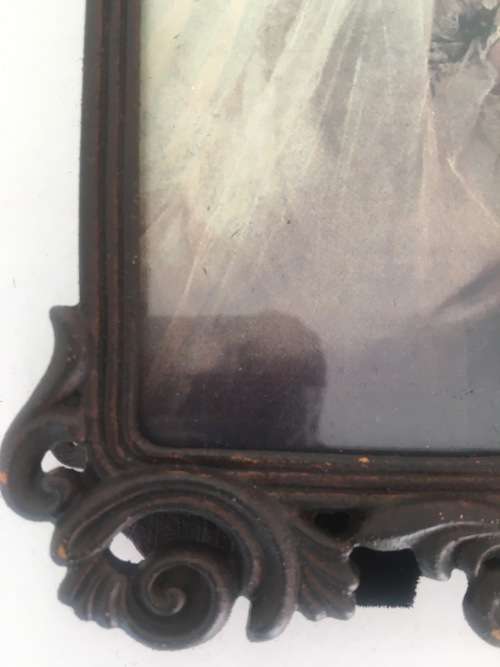 Antique Style Metal Photo Frame