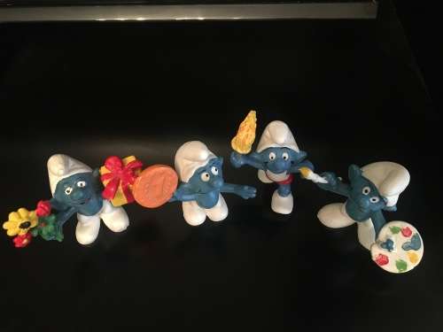 4 x Vintage Collectible Smurfs