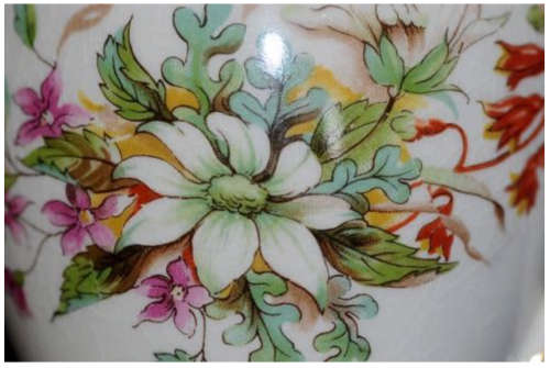 Stunning Royal Doulton Bushflower Trio