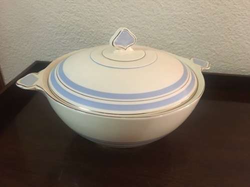 Lovely New Hall Hanley Staffordshire England Vegetable Tureen