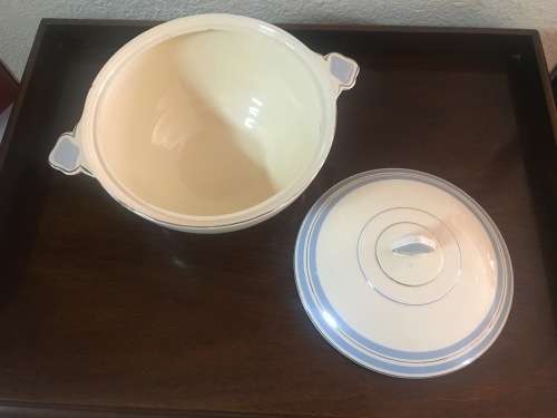 Lovely New Hall Hanley Staffordshire England Vegetable Tureen