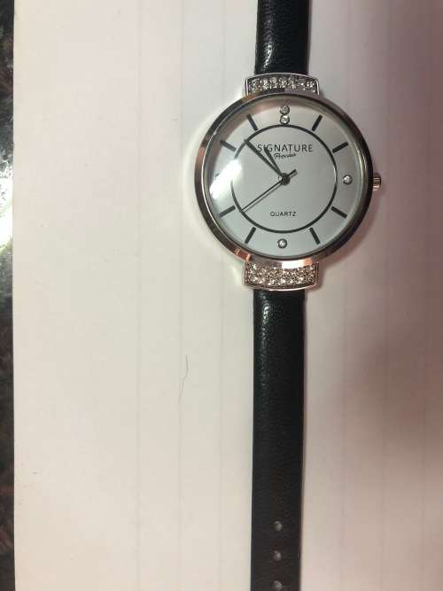 Signature Quartz Watch