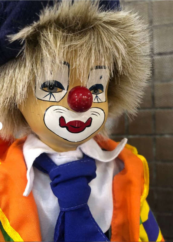 Collectible porcelain clown - World of Clowns