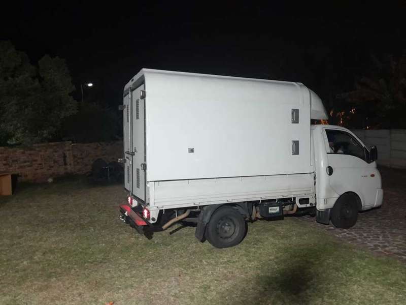 CANOPY for Hyundai H100 - Excellent Condition, Great Price!