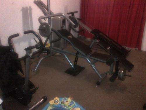 Complete home gym setup still like new total value is over R8000