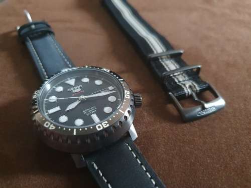Seiko 5 Bottlecap Black SRPC67 - mint condition
