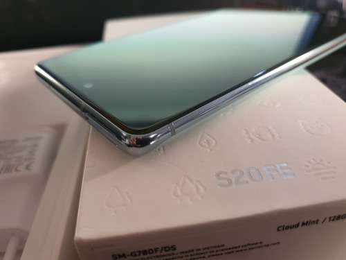 Samsung S20 FE - Dual Sim
