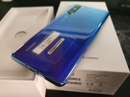 Huawei P30 Pro - with extras
