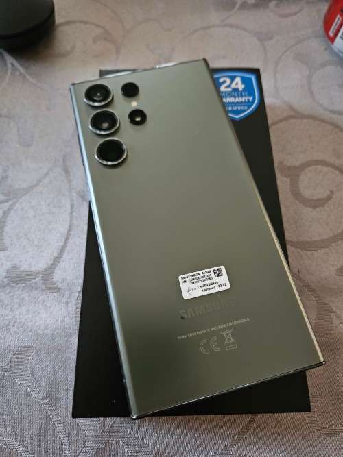 Samsung S23 Ultra 512GB Dual Sim Green with extras