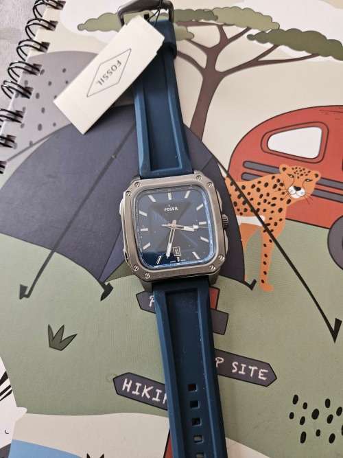 Fossil Men`s Inscription Three-Hand Date Navy Silicone Watch - FS5979