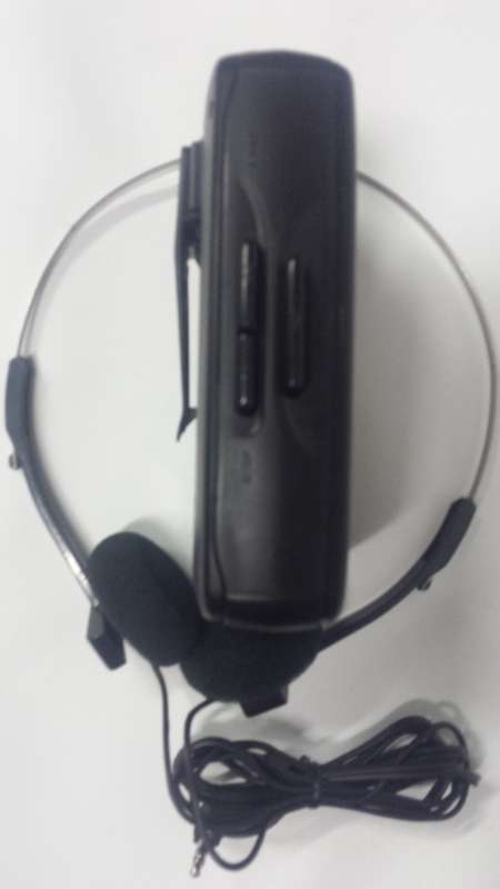 Vintage Ross Cassette Walkman With FM/AM