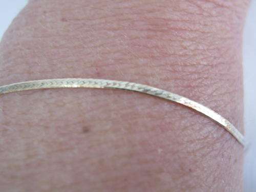 9CT GOLD BRACELET
