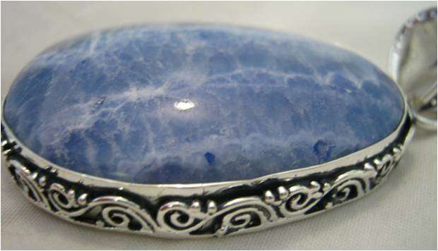 BLUE LACE AGATE PENDANT