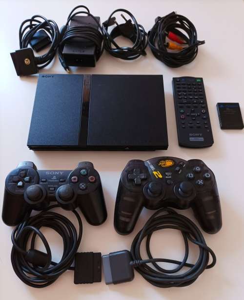 PS2 Console PlayStation with remotes